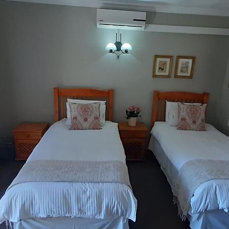 Van Dykshuis Guest House Heidelberg  Dış mekan fotoğraf